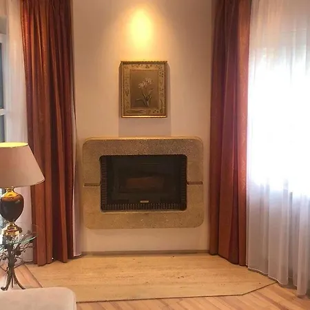 Gruensberg Comfortable Grunsberg