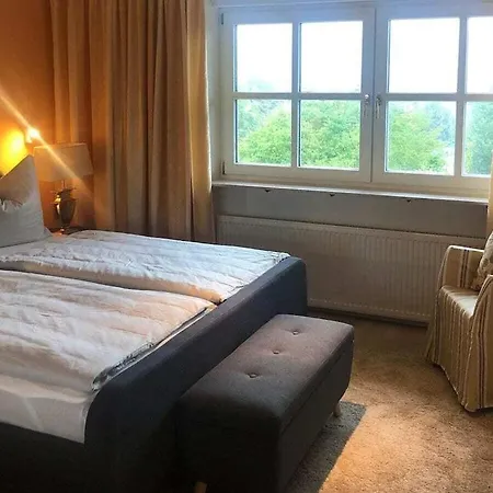 Gruensberg Comfortable *