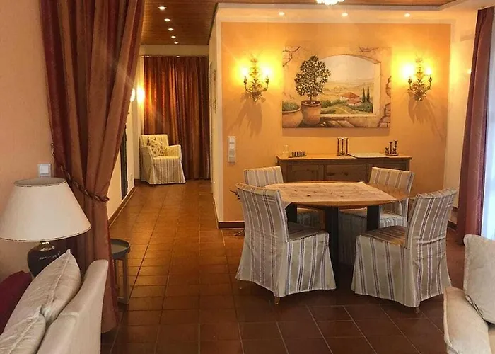 Gruensberg Comfortable Tatil Evi Grunsberg