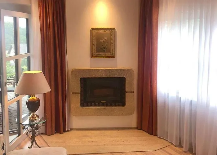 Gruensberg Comfortable Grunsberg