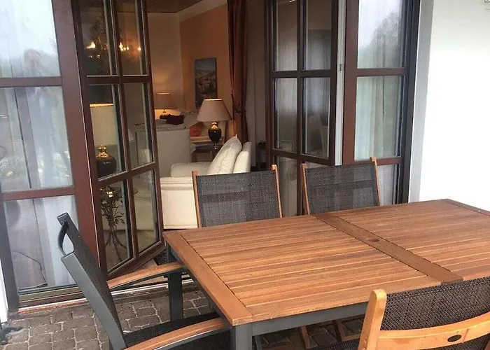 Gruensberg Comfortable Tatil Evi *